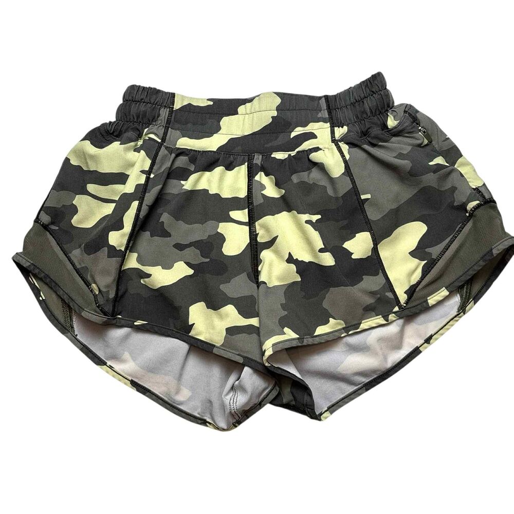 Lululemon Hotty Hot Short Low Rise 2.5" *Heritage 365 Camo Crispin Green/Olive - Picture 2 of 7